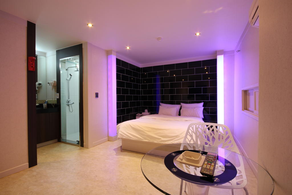 Fiona Hotel Seul Cameră foto